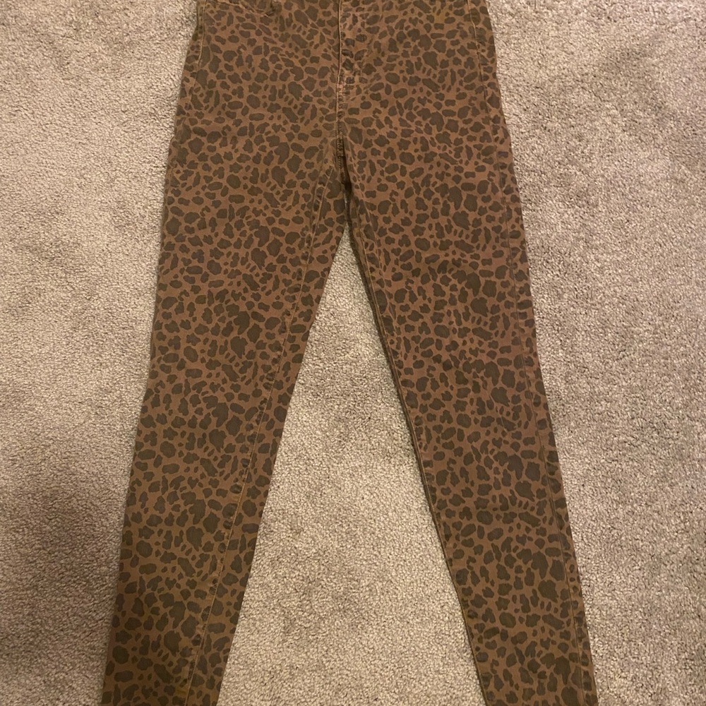 American Eagle Leopard print jeans